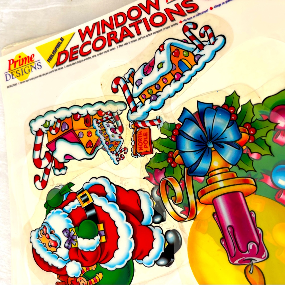 Static cling window Christmas decals. Reusable. Lots of different‎ designs